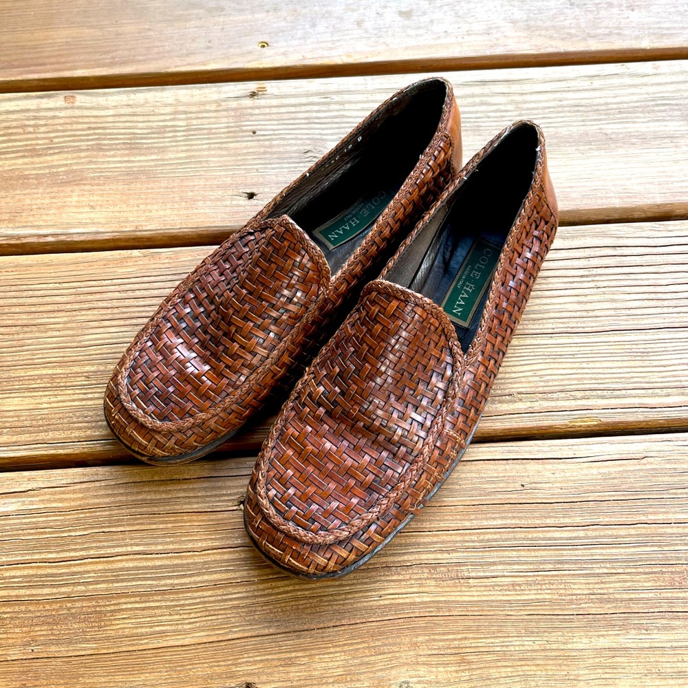 Cole Haan gender neutral leather loafers, size 10